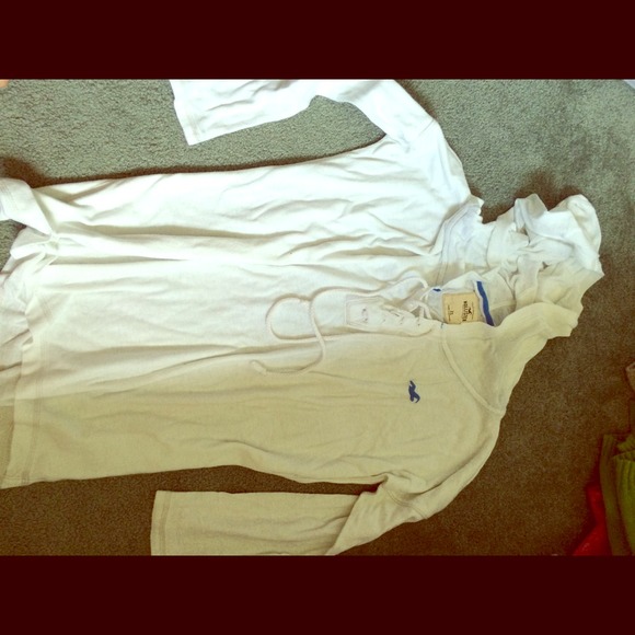 Hollister coverup