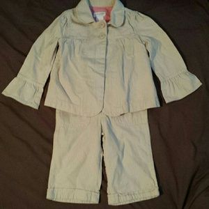 Little girls khaki coat and Capri set.