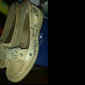 Cheetah print sperrys!