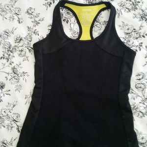 Zaggora workout top