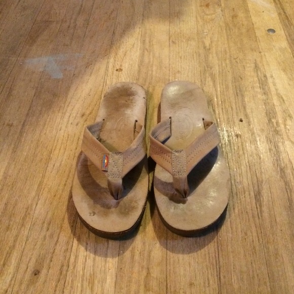 Size medium pair of rainbows.