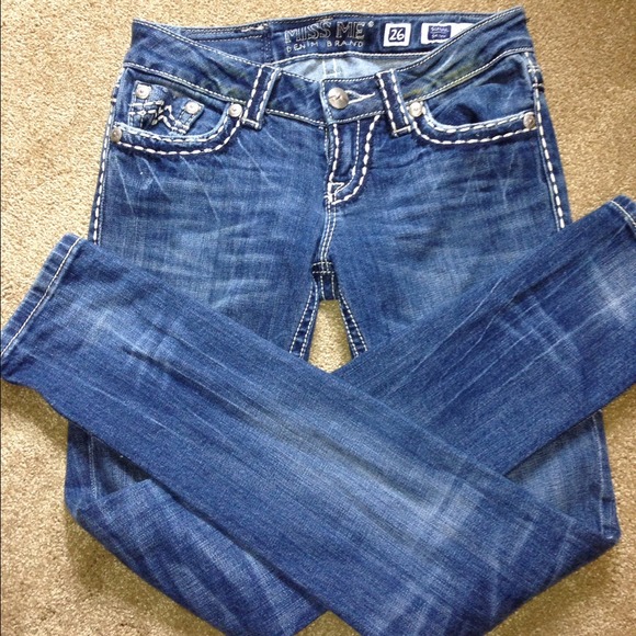 Miss Me skinny jeans size 26