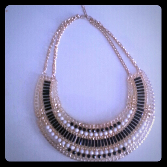 Black white golden Necklace - Picture 1 of 3