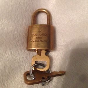 Louis Vuitton lock and key