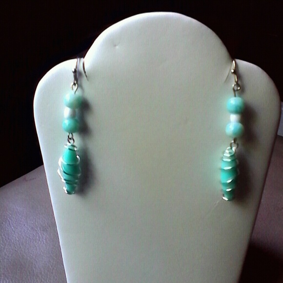 Lot of 3 handmade earrings