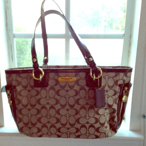Coach handbag