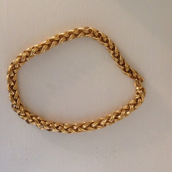 Vintage chain necklace