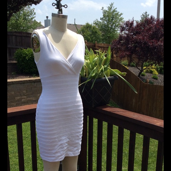 Express white Fitted Dress