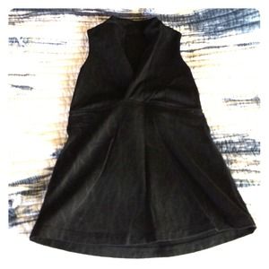 Lululemon mini collar top NWOT