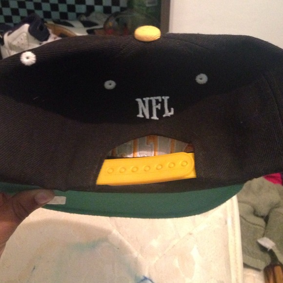 Snap back - Picture 4 of 4