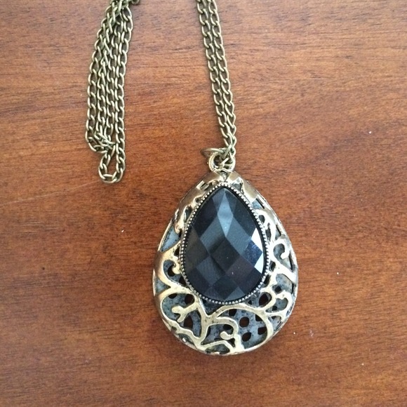 Antique gold vintage inspired tear drop necklace