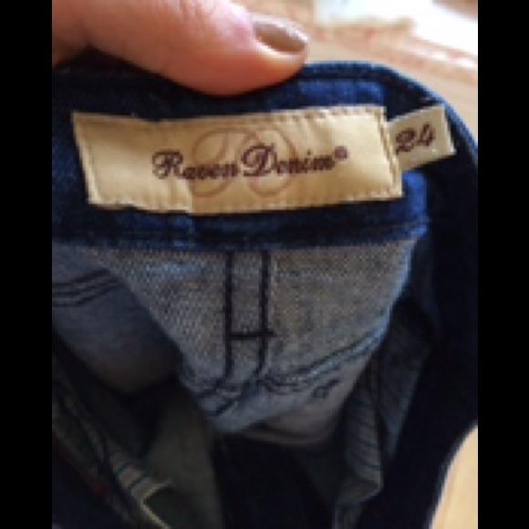 Raven denim - Picture 3 of 3