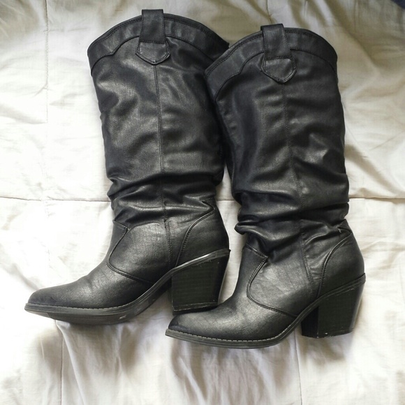 Black boots