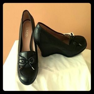 Liz Claiborne & Co. Wedge Loafers