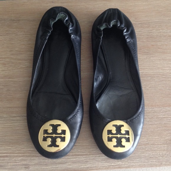 Black Tory Burch flats