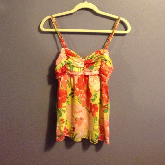 Yellow floral, chiffon tank!