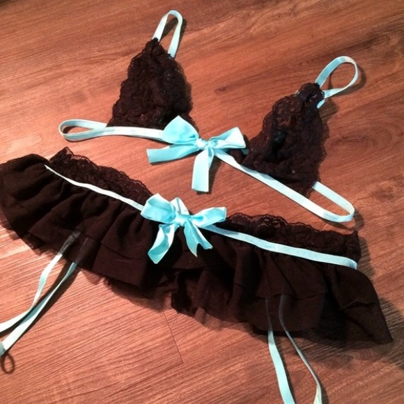Leg Avenue 2pc GoGo Dancer Lace Outfit - Picture 1 of 1