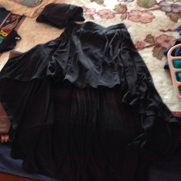 H n m skirt