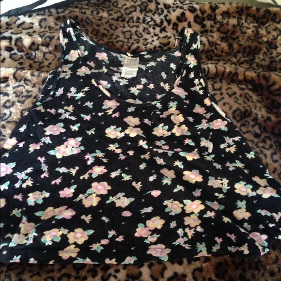 cute shirt, worn only once!