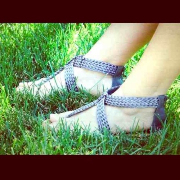 (Homeless Donation) 
Braided Sandals - Picture 3 of 4