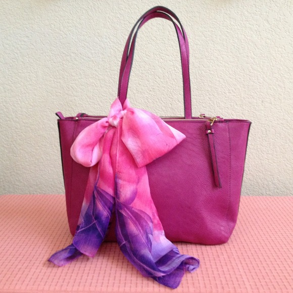 Beautiful Handbag 😍