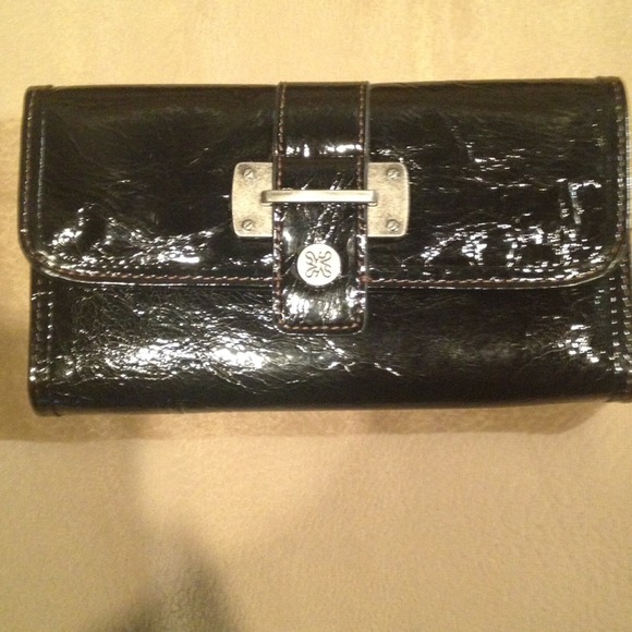 Vera Wang Wallet
