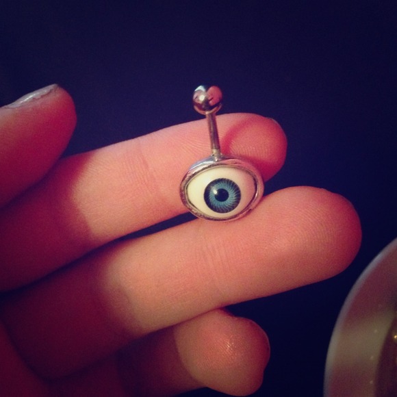 Belly button ring