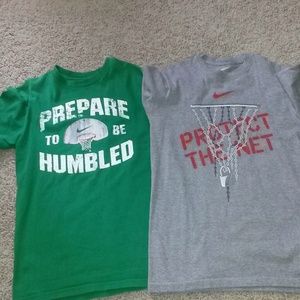 Medium Green boys Nike t shirt and Large gray boys