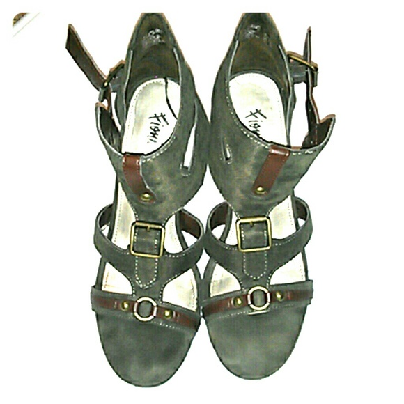 Fioni moss green heels 7.5