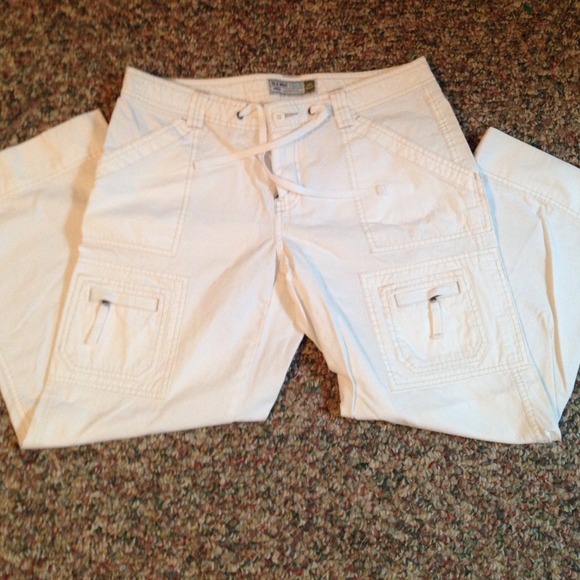 White carpenter style capris