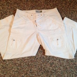 White carpenter style capris