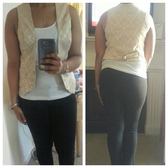 Worthington stretch vest
