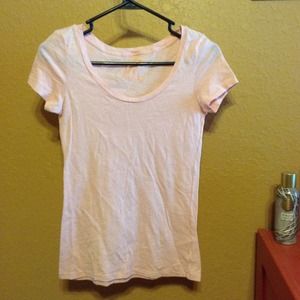 Light pink AE favorite tee, scoop neck