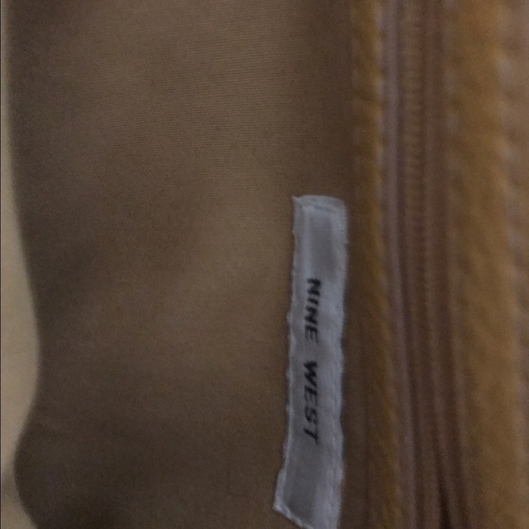 Handbag - Picture 3 of 4