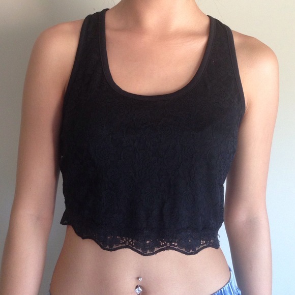 Cropped top