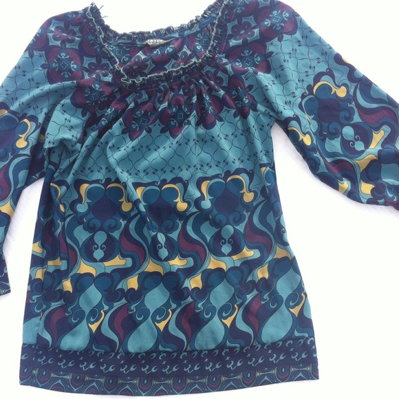 Sold🌵Virtue printed blouse