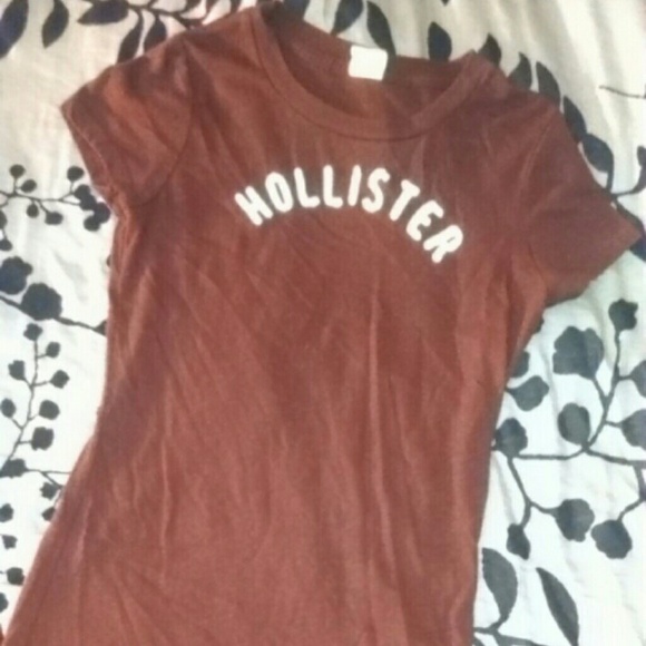 Hollister T Shirt