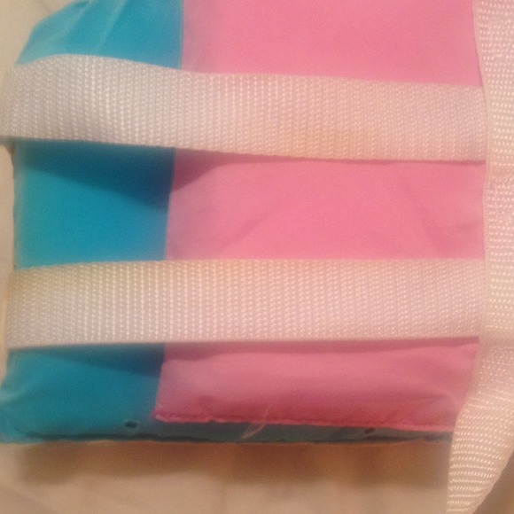 ***SOLD***Life jacket - Picture 3 of 4