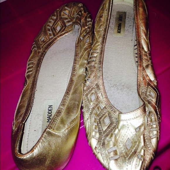 Gold Steve Madden size 10