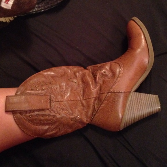 Cowboy boots with heels