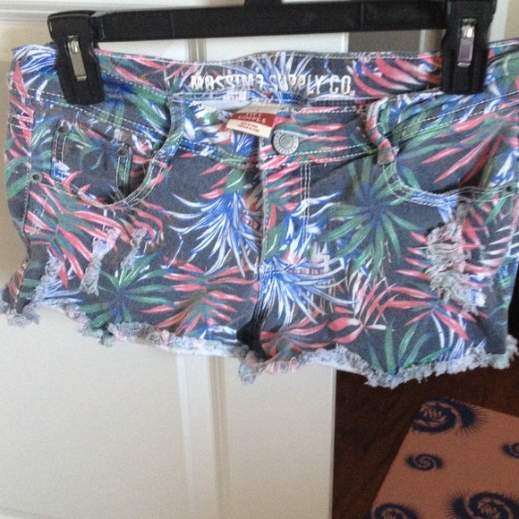 Mossimo Shorts!