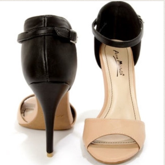 Single Sole Ankle Strap Pumps