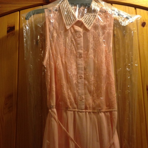 NWT Dress - Picture 2 of 4