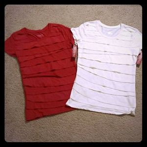 NWT tiered tees. Red. White. Merona. XS