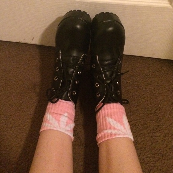 Super cute platform shoes - Picture 4 of 4