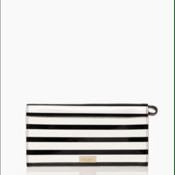 ⭐️PRICE FIRM⭐️Kate Spade Clutch/Wallet - Picture 3 of 3