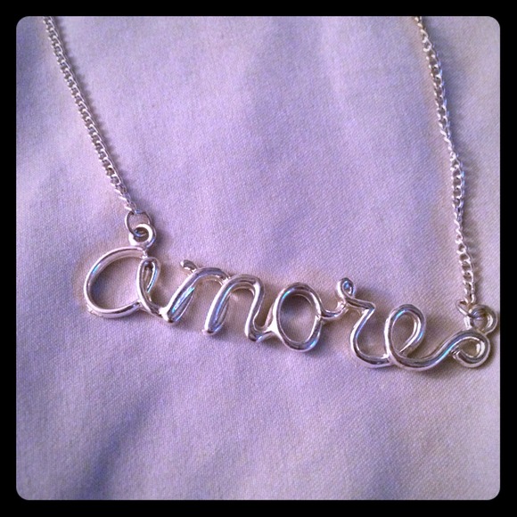 Amore necklace!