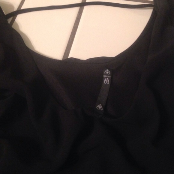 geometric stripe dress - Picture 4 of 4