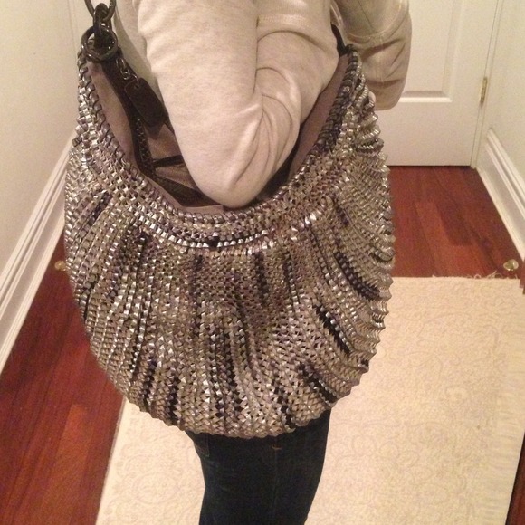 SOLD!!! DVF authentic unused rare hobo. Silver - Picture 1 of 4