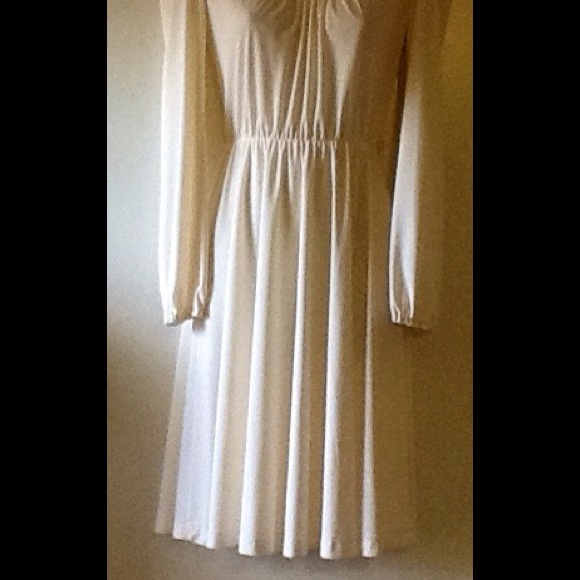 REDUCED Host Pick VNT festival hippy wedding dress - Picture 3 of 4